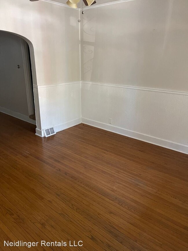 Building Photo - 3 br, 1.5 bath House - 431 Arch Street