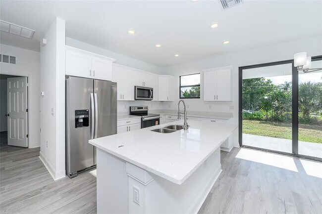 Foto del edificio - 3304 Glencove St