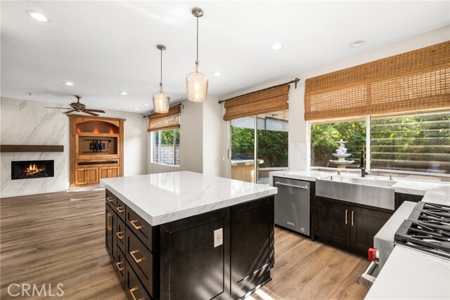 Building Photo - 10880 Osterman Ave