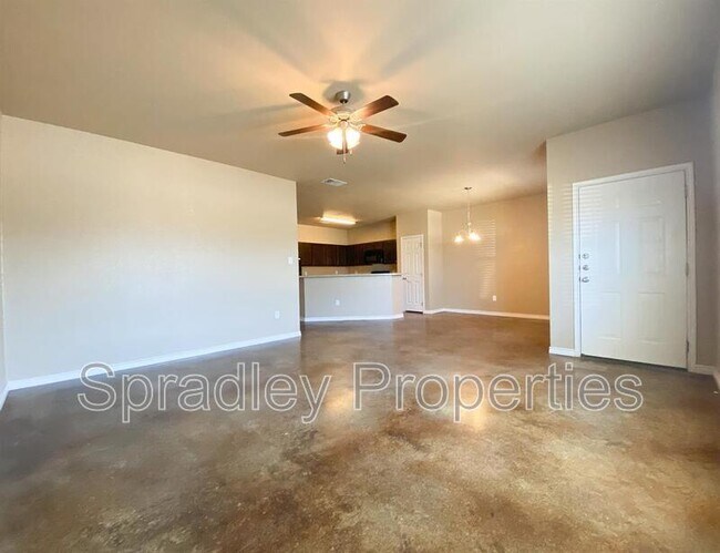 Building Photo - 7108 Cameron Park Rd