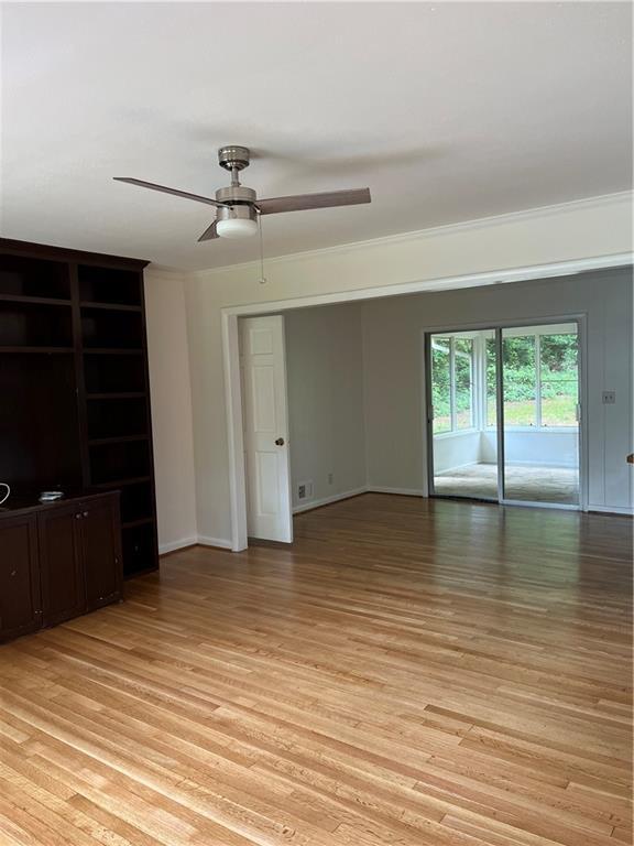 Foto del edificio - 1432 Spring Valley Ln