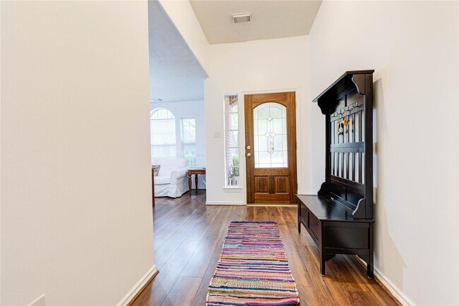 Foto del edificio - 3110 Lancefield Ct