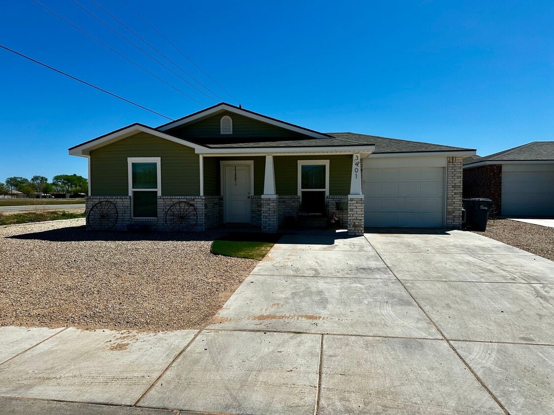 Primary Photo - Available August 8th in Upland West: Aweso...