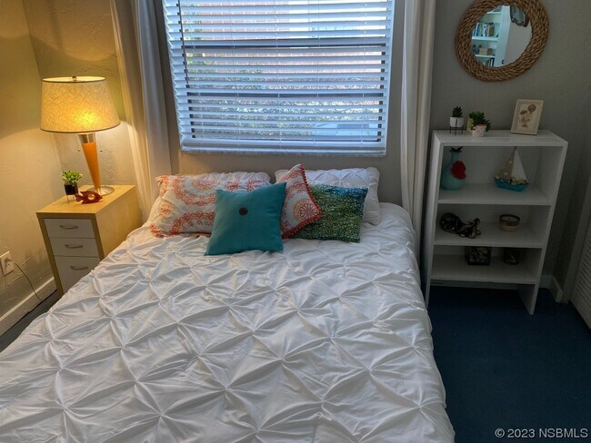 Foto del edificio - 504 Oakwood Ave