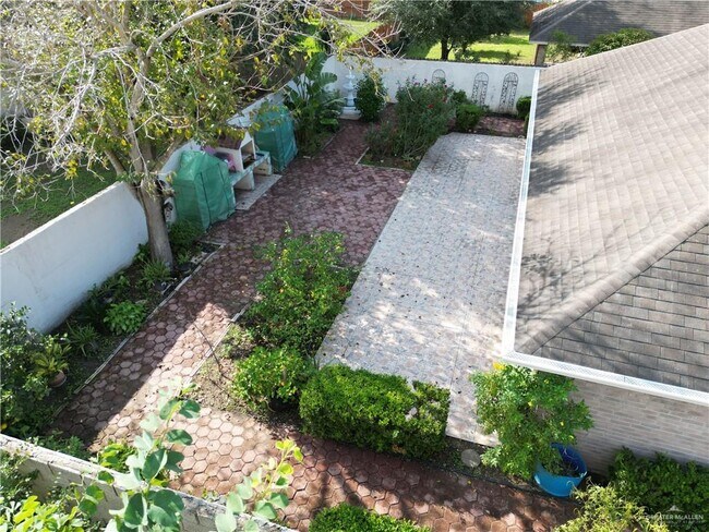 Foto del edificio - 21 San Benito St