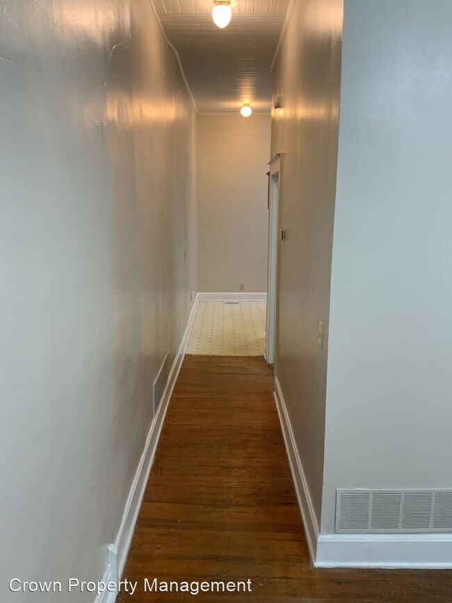 Building Photo - 2 br, 2 bath House - 501 - B Georgia Street