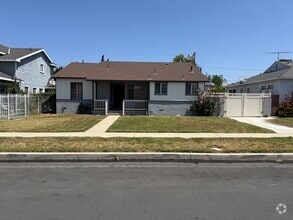 Building Photo - 8188 Lesner Ave