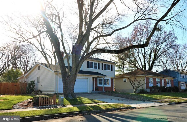 Foto del edificio - 356 Mockingbird Ave