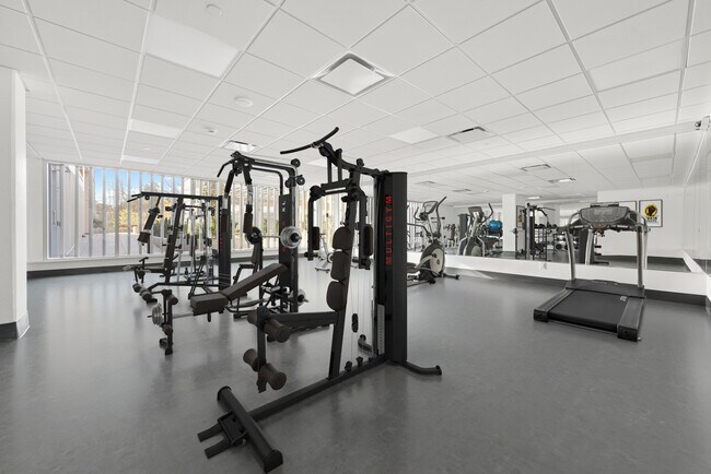 Photo du bâtiment - Arbutus Residences