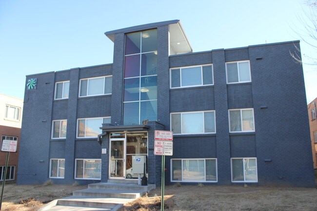 820 Dexter Apartments Denver Co Apartments Com