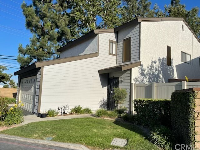 Foto del edificio - 8470 Linmar Meadows