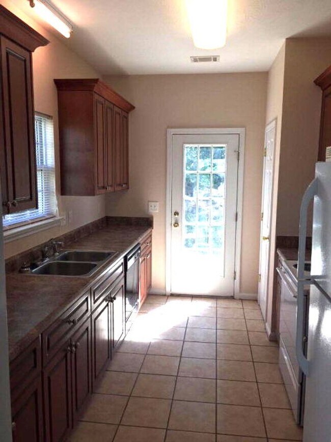 Foto del edificio - 913 Cabot Cove