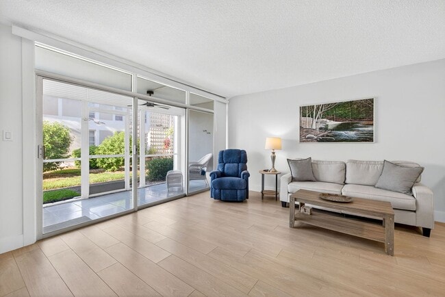 Foto del edificio - Vacation Rental 1 Bedroom 1 Path