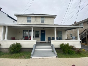 Building Photo - 16 M St