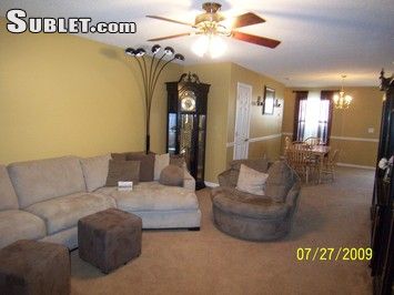 Building Photo - 1217 Waverly Place Dr