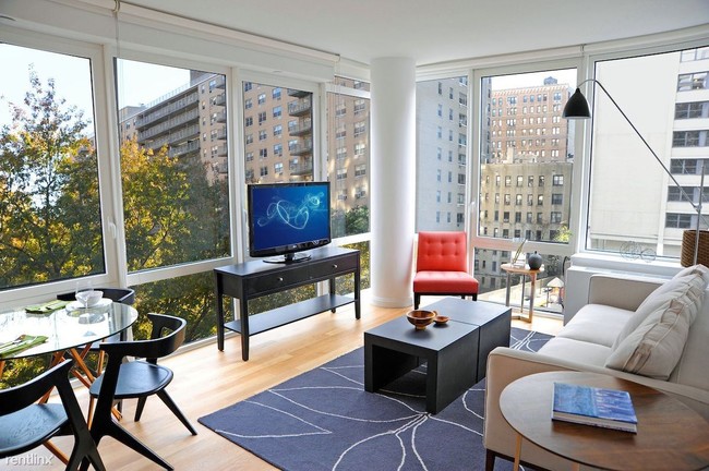 Foto del edificio - 775 Columbus Ave