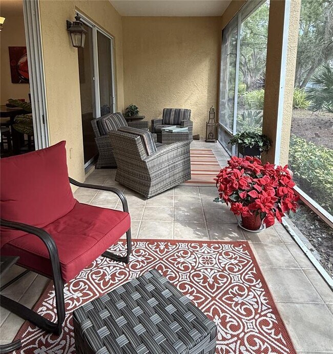 Foto del edificio - 3625 Square W Ln #4