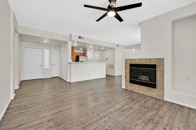 Building Photo - 908 Domnus Ln