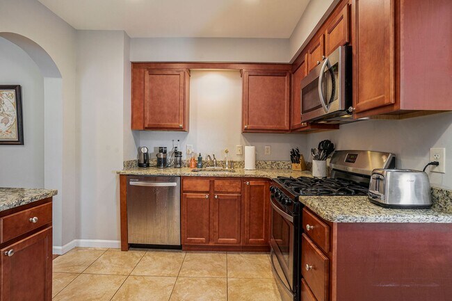 Foto del edificio - Beautiful 3 Bedroom Twin in Lansdale with garage $2,400/month