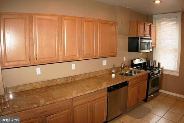 Foto del edificio - 547 11th St SE
