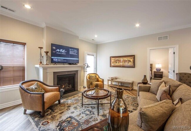 Foto del edificio - 5281-5287 Chestnut Ridge Rd