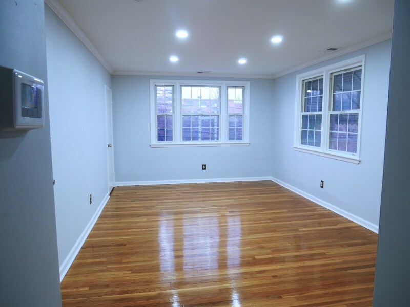 1904 Garrett Rd Unit A, Lansdowne, PA 19050 Room for Rent in