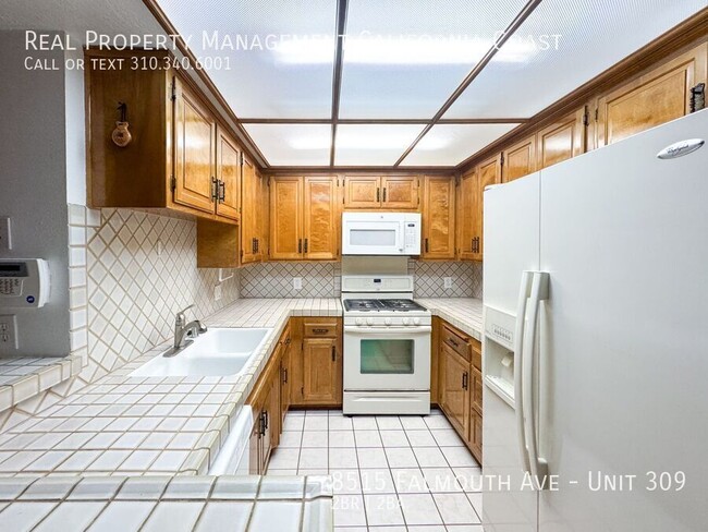 Building Photo - 8515 Falmouth Ave