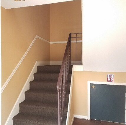 Foto del edificio - 5808 Hunting Ridge Ln