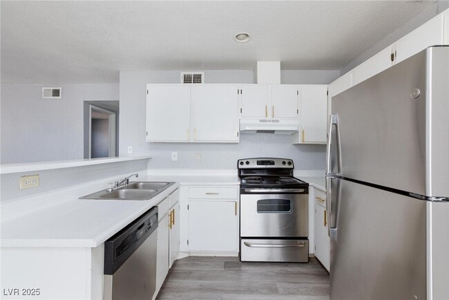 Foto del edificio - 4170 E Tonopah Ave