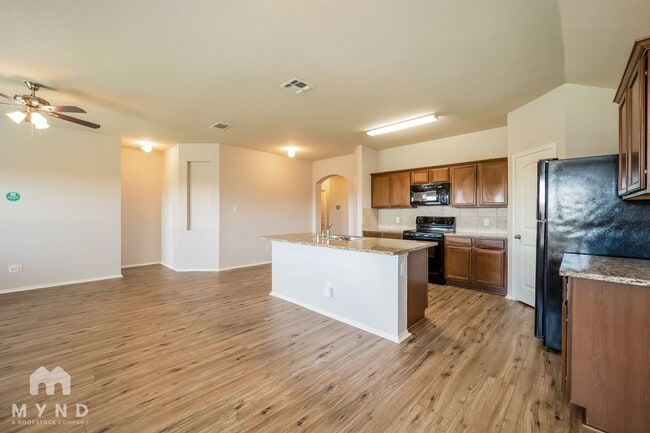 Foto del edificio - 1815 Arbordale Way