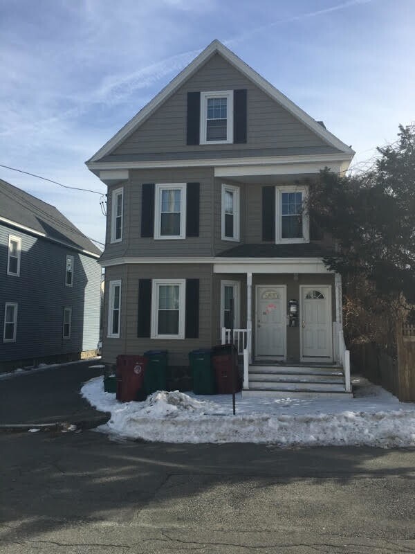 9 Gershom Ave Unit 11, Lowell, MA 01854 Condo for Rent in Lowell, MA