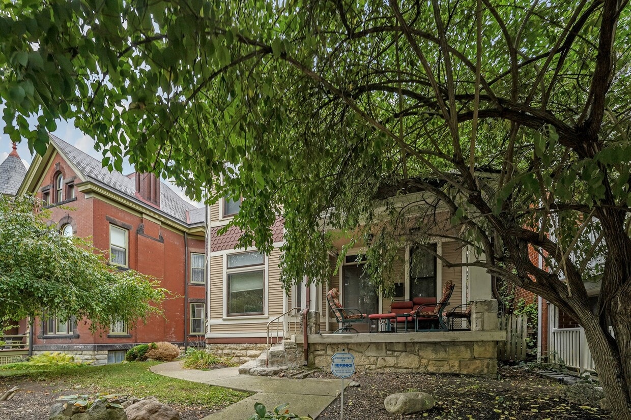 Foto principal - 1289 Neil Ave