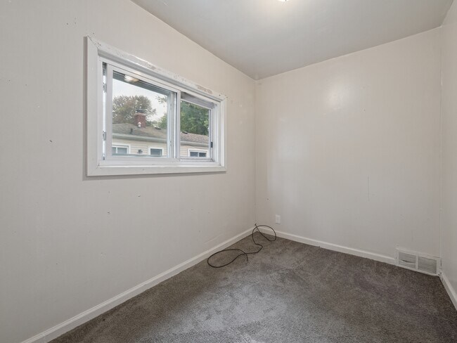 Foto del edificio - 6024 Hazel St