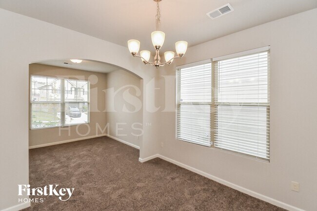 Building Photo - 4682 Brookwood Pl