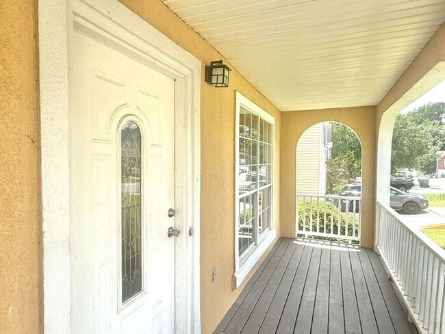 Building Photo - 2960 Old Victorian Dr