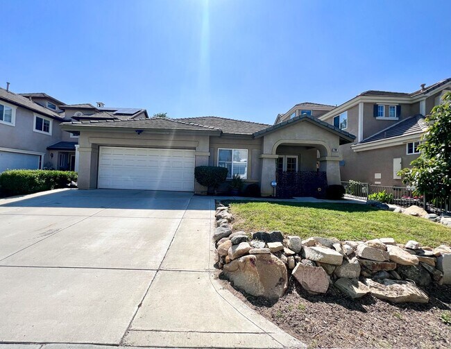 Foto del edificio - Wonderful 4 bedroom Single Story Murrieta Home for LEASE!
