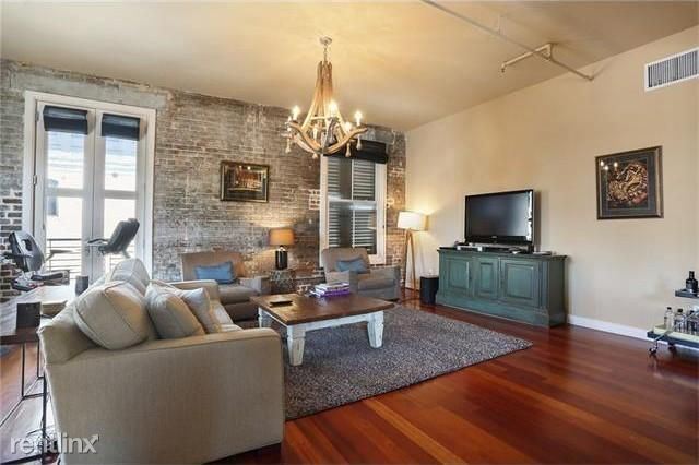 Building Photo - 2 br, 2 bath Condo - 900 S Peters St Unit 1
