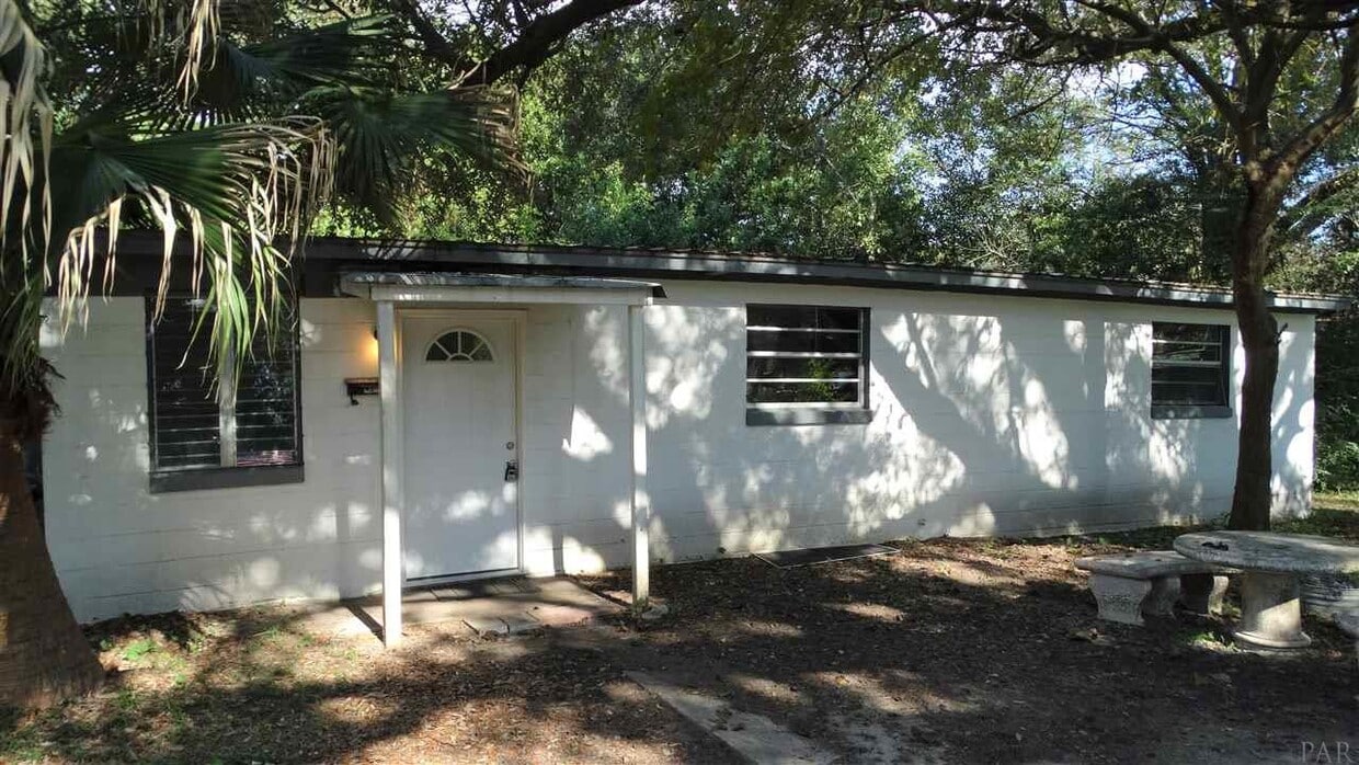 4 Idaho Ct, Pensacola, FL 32505 House for Rent in Pensacola, FL
