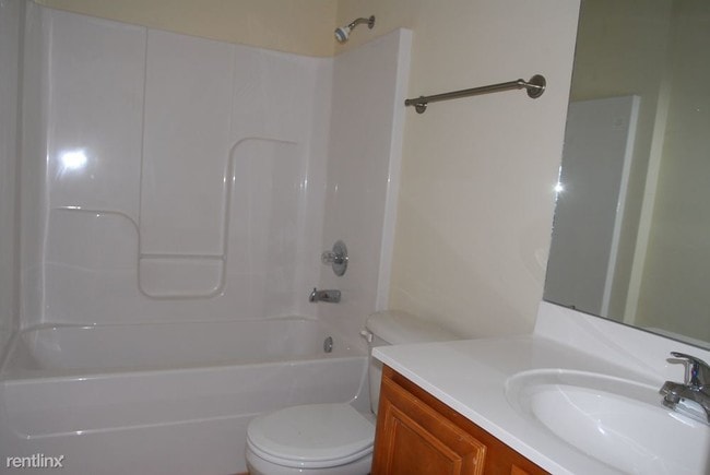 Building Photo - 3 br, 2 bath House - 13101 Andy Dr
