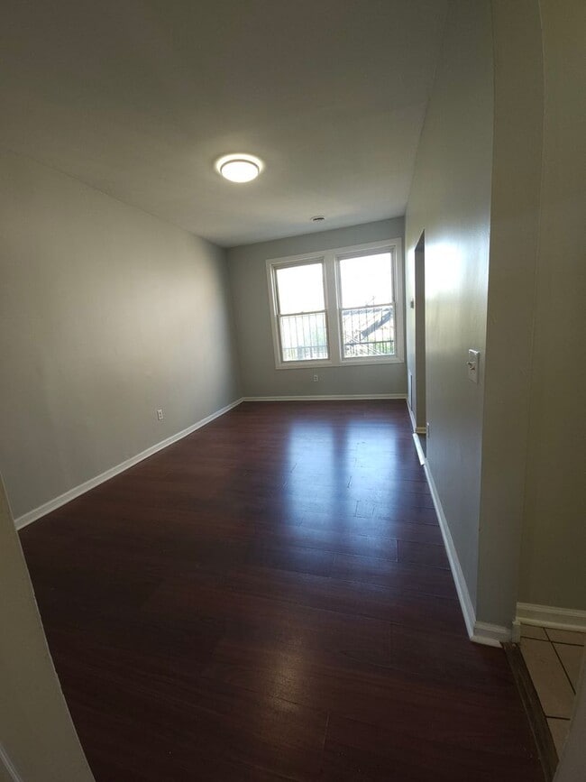 Foto del edificio - 3434 W 21st St