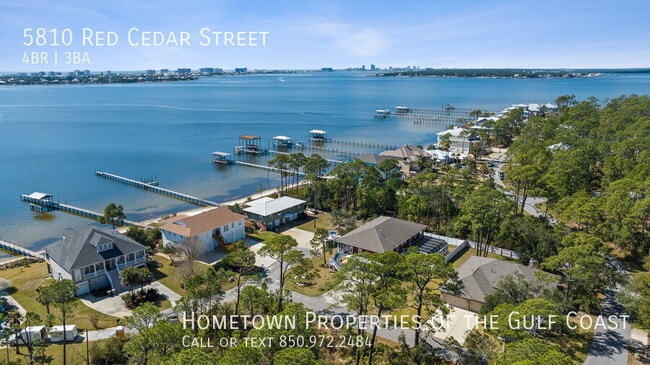 Building Photo - 5810 Red Cedar St