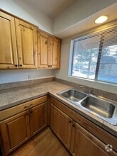 Building Photo - 3200 S Litzler Dr