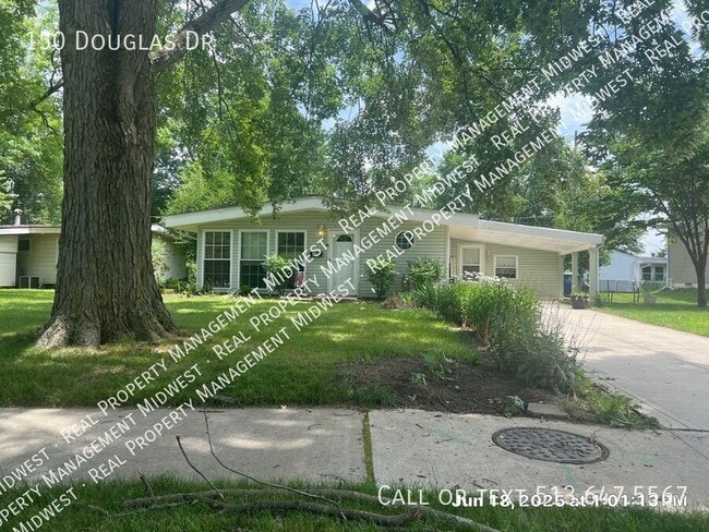 Building Photo - 150 Douglas Dr