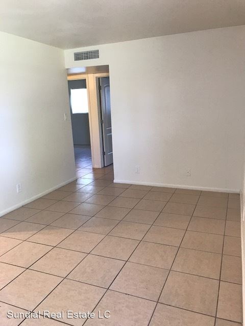 Foto del edificio - 3001 N 22nd St
