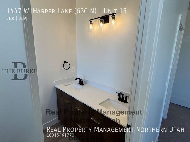 Foto del edificio - 1447 Harper Ln