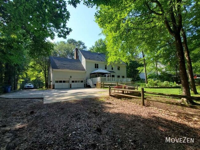 Foto del edificio - 5238 Fowler Farm Rd