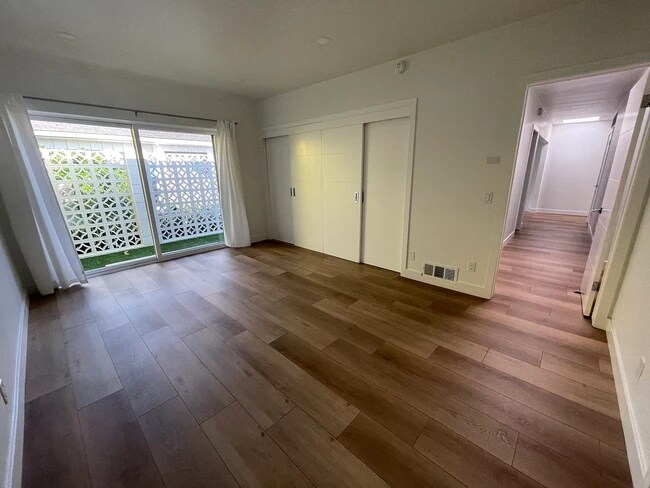 Foto del edificio - 4064 Huron Ave
