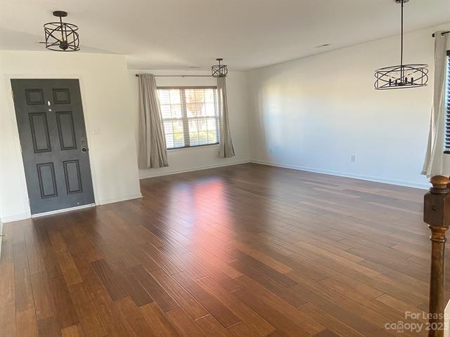 Building Photo - 3133 Huntington Ridge Ct
