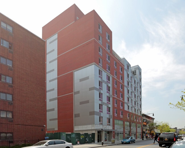 Building Photo - 1328 Fulton St