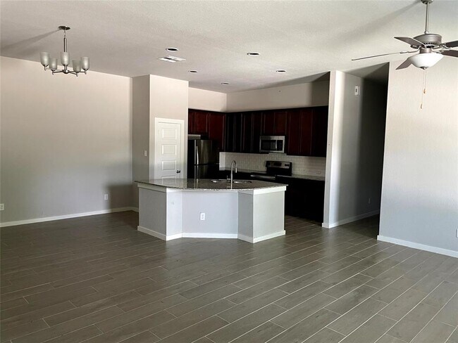 Foto del edificio - 225 Oakcrest St